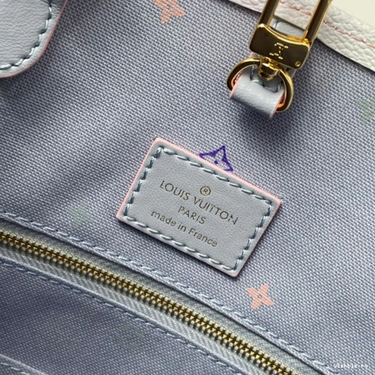 WIS MM ONTHEGO VUITTON LOUIS 1020